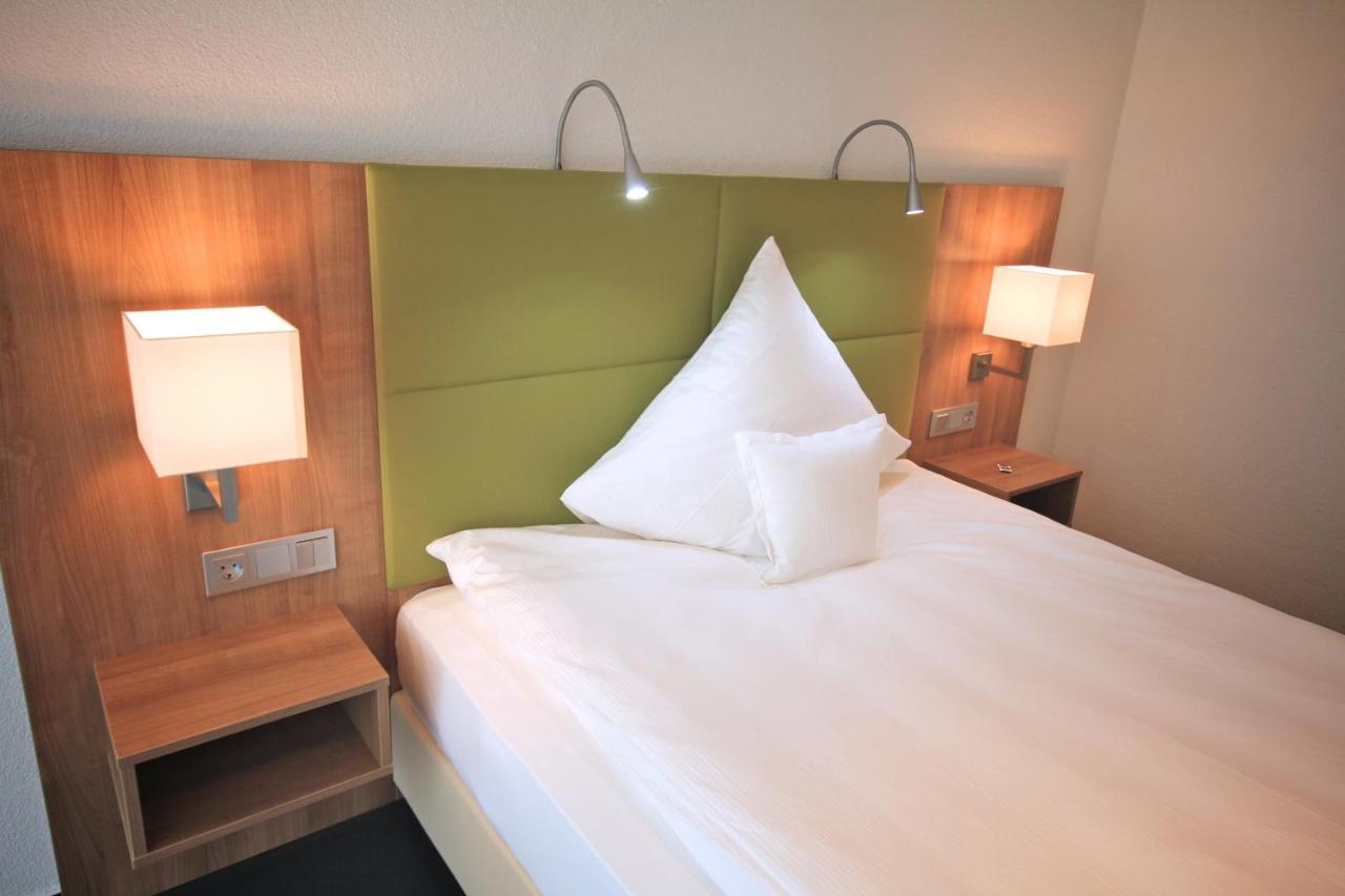 businesshotel go2bed rhein schwarzwald bed