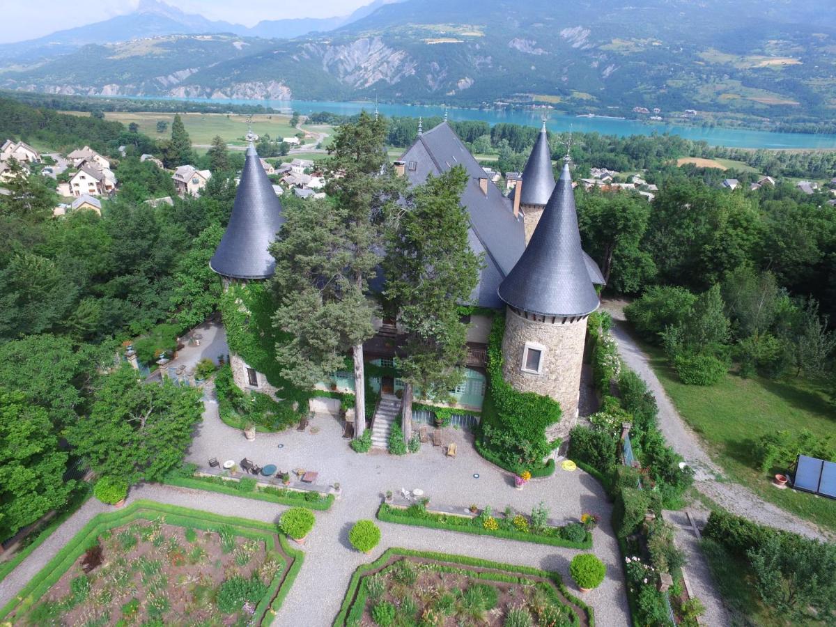 chateau de picomtal crots frankreich hotel overview