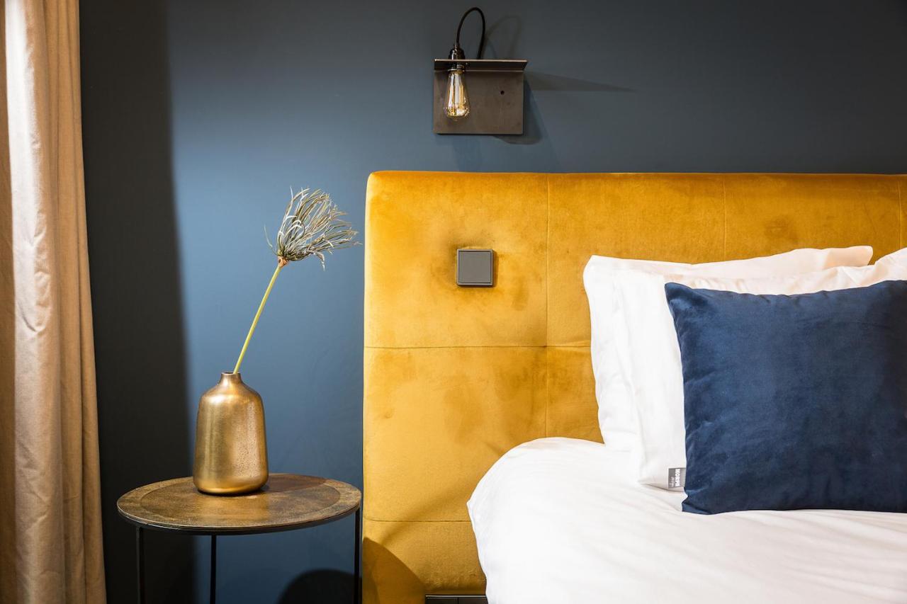 court hotel city centre utrecht bedside