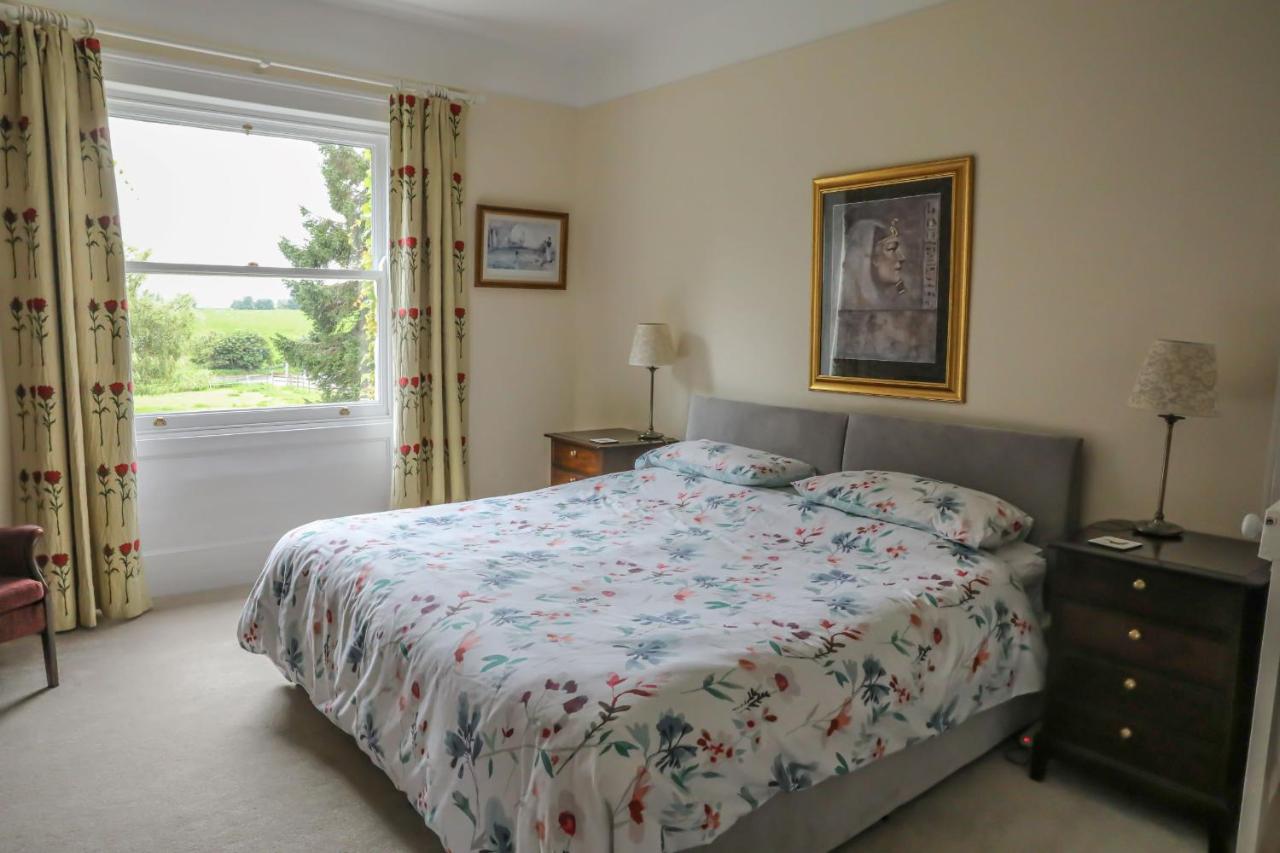 Croxton House Bed And Breakfast hull