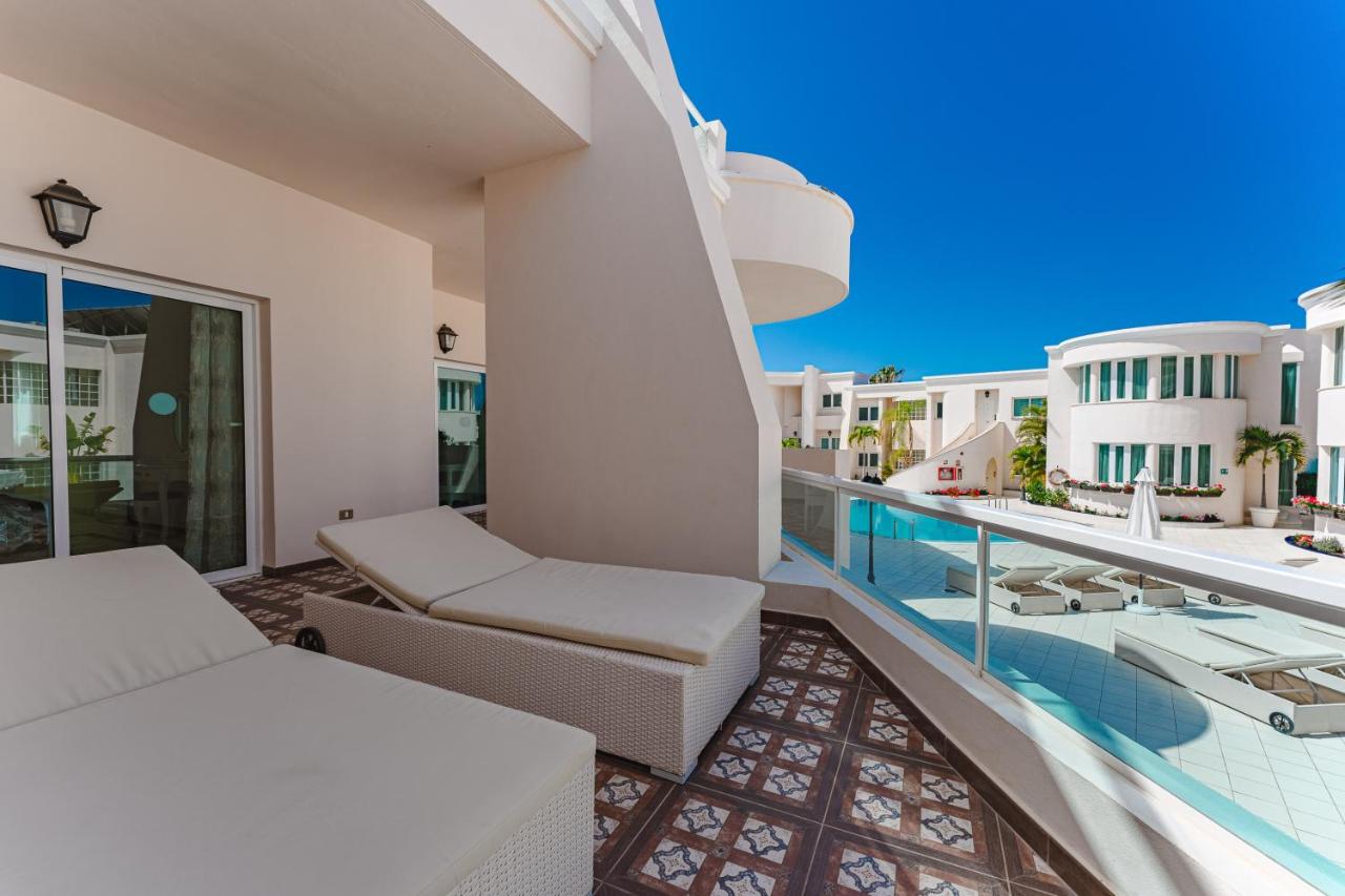 flamingo suites adeje tenerife balcony