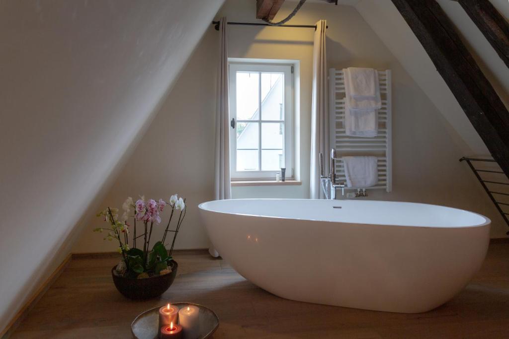 hezelhof hotel dinkelsbühl romantische strasse bath