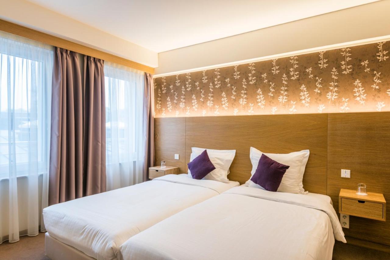 hotel bon repos scheidgen luxembourg bed