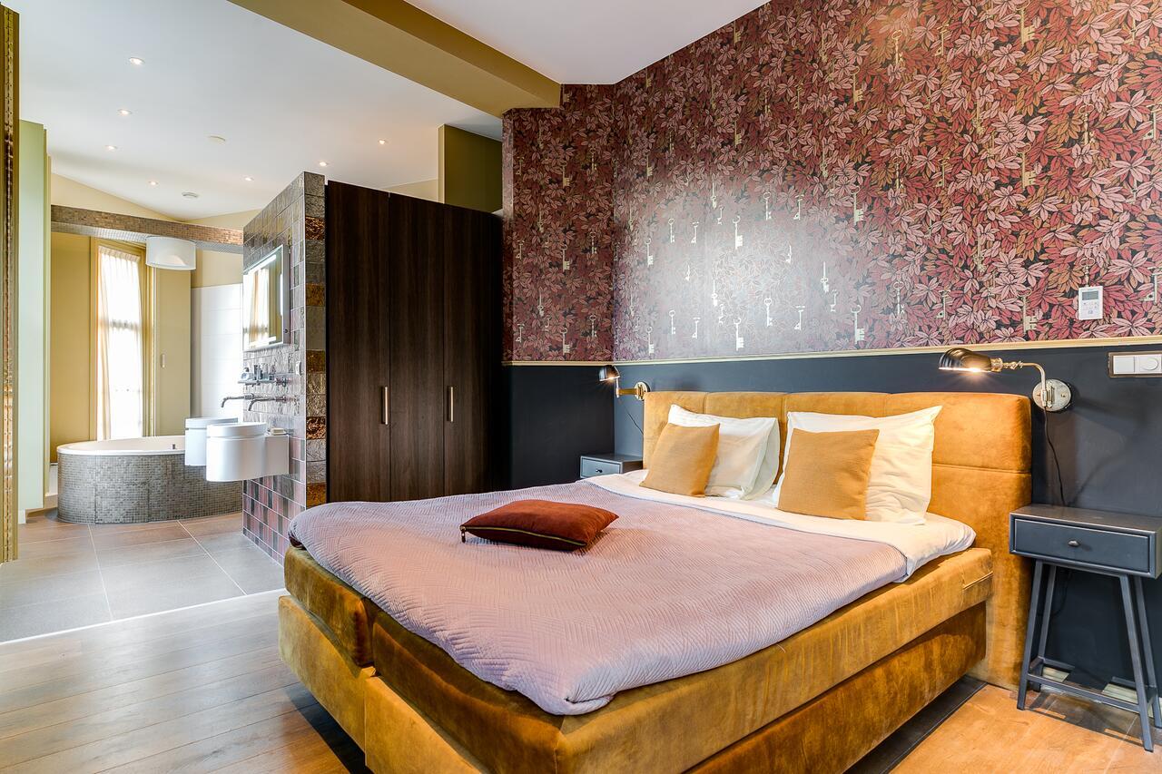 hotel brasss hotel suites haarlem bed