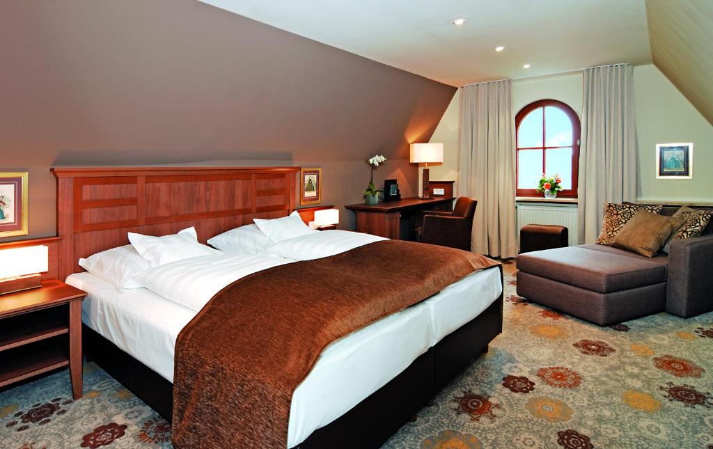 hotel burghotel rothenburg ob der tauber romantische strasse bed