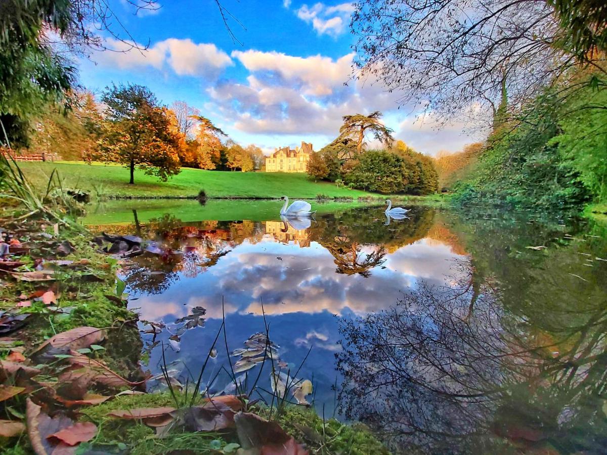 hotel chateau de chantore bacilly normandie view