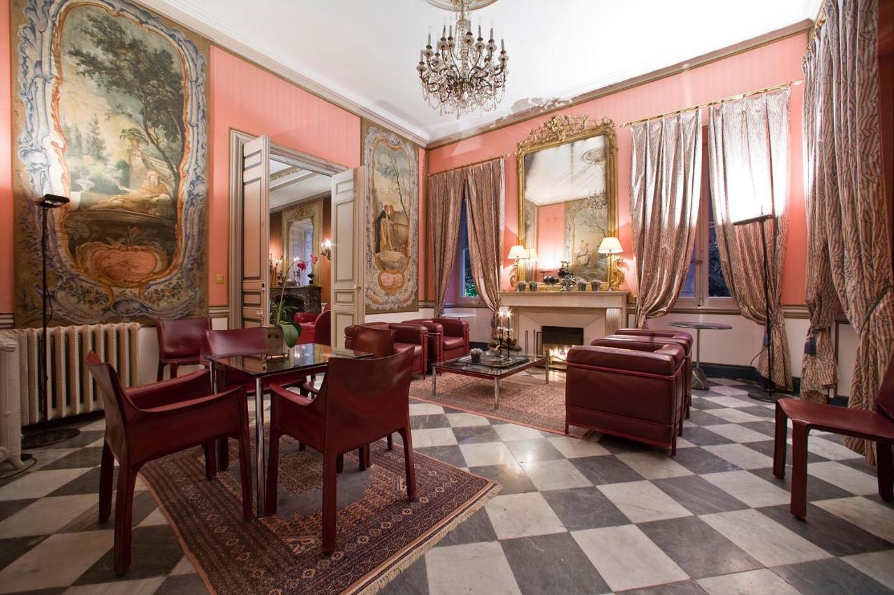 hotel château des alpilles saint rémy de provence living room