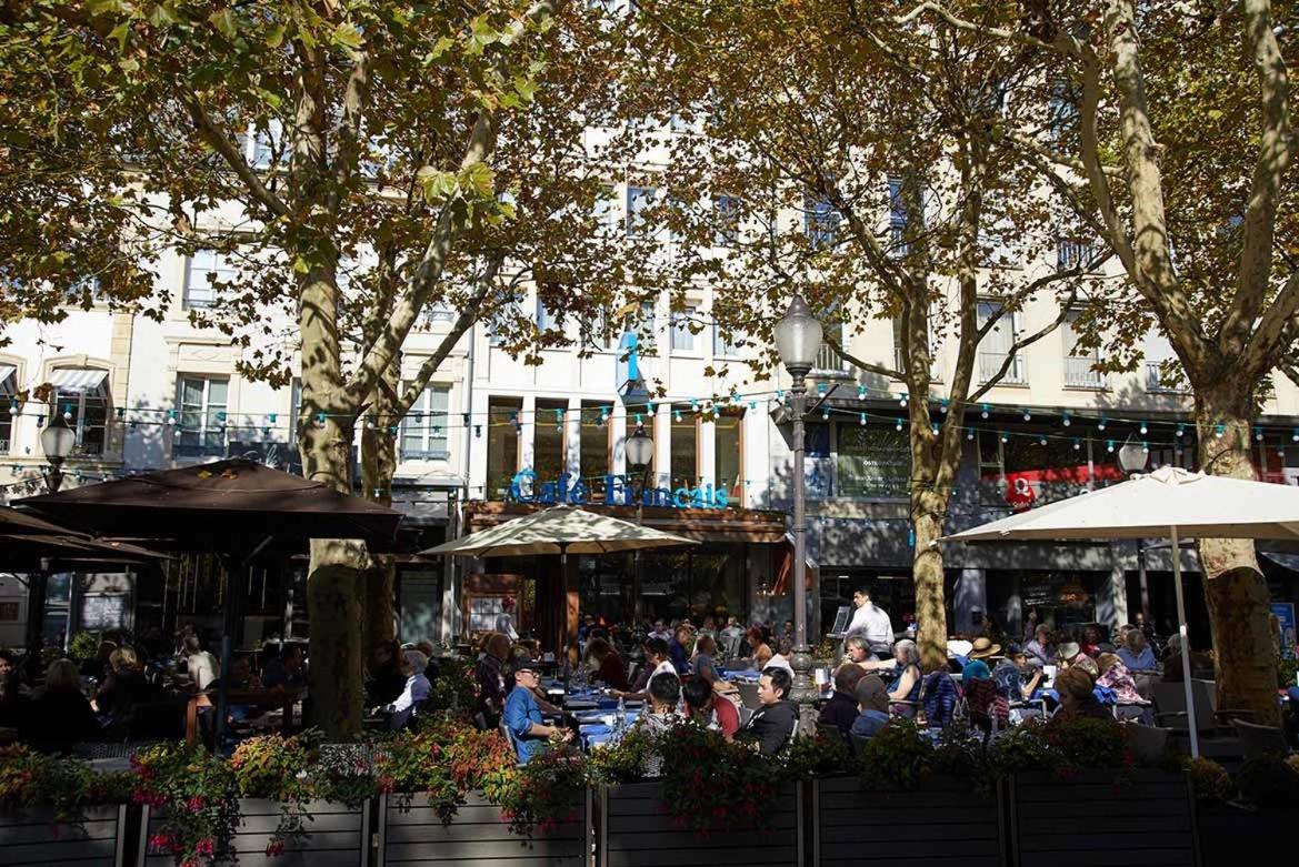 hotel francais stadt luxemburg patio