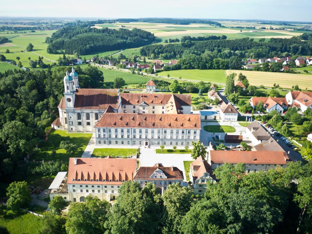 hotel dasschaffers meinwohlfühlhotel bad mergentheim romantische strasse building