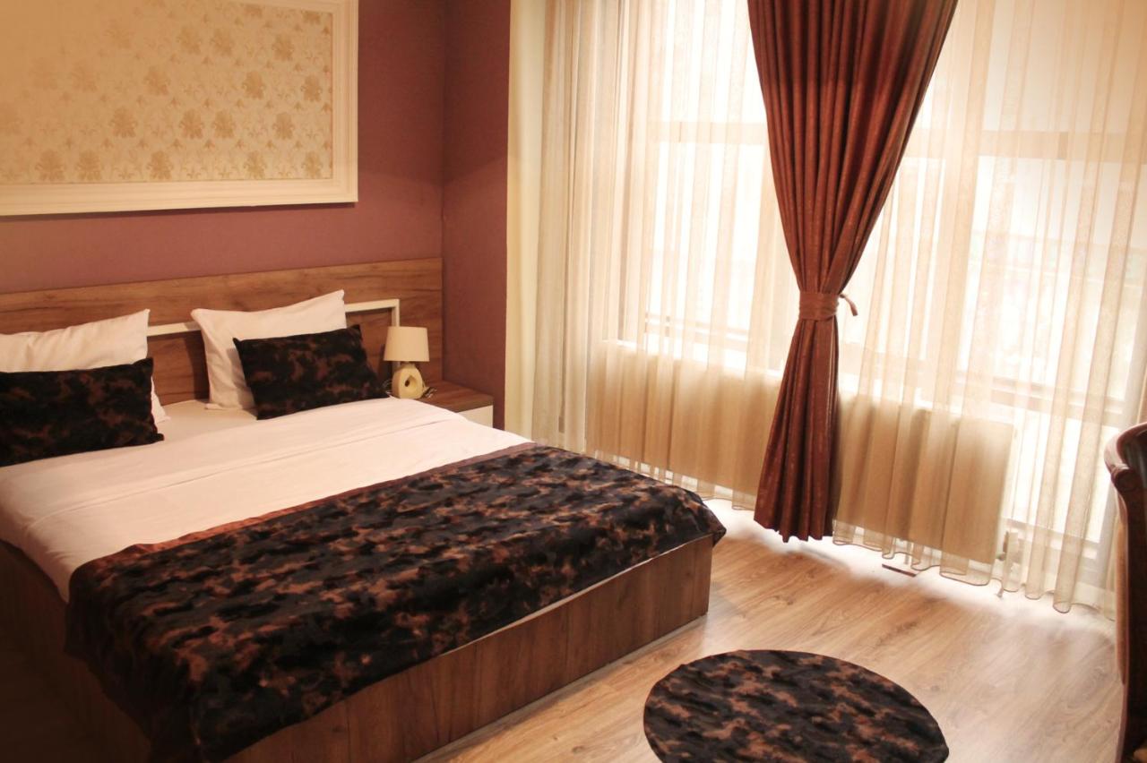 Hotel LaCorte Prishtina kosovo