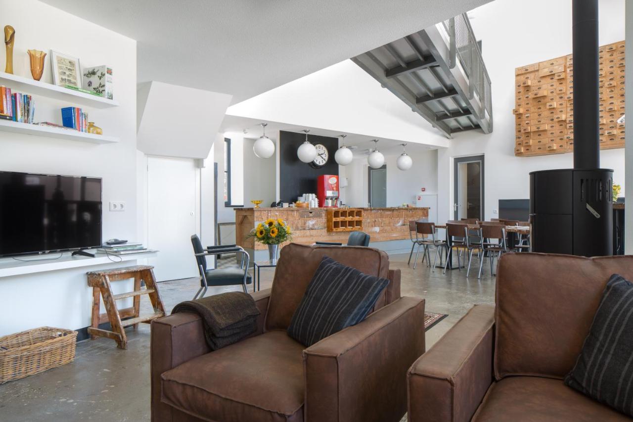 hotel leo bbb niederlandische renesse kuste niederlande chairs