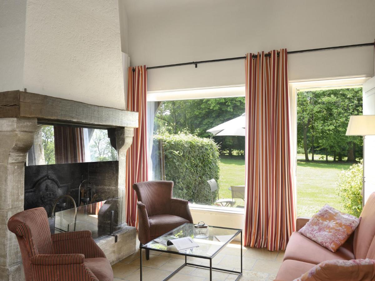 hotel les manoirs de tourgéville deauville normandie living room