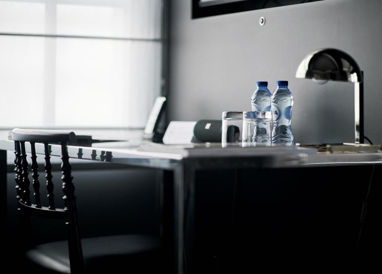 hotel odette en ville brüssel desk