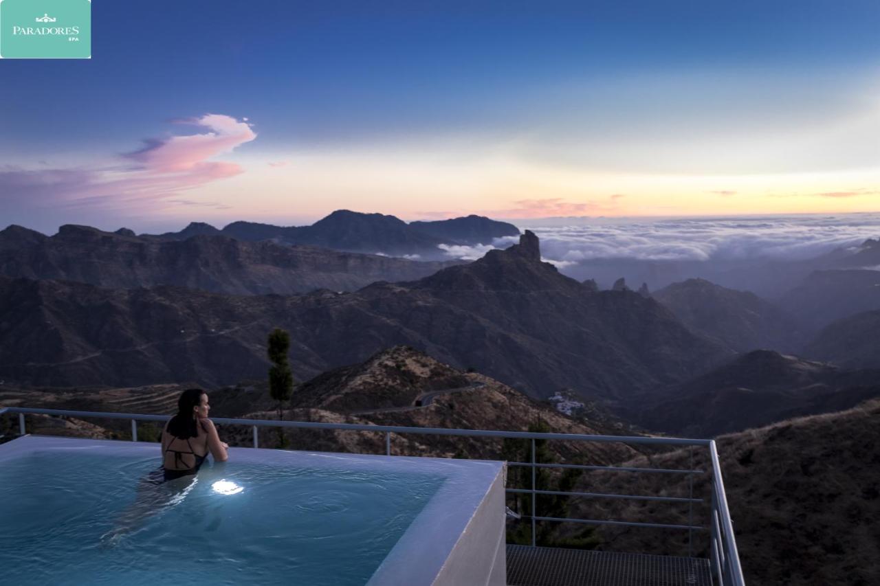 hotel parador de cruz de tejeda santa brígida gran canaria pool