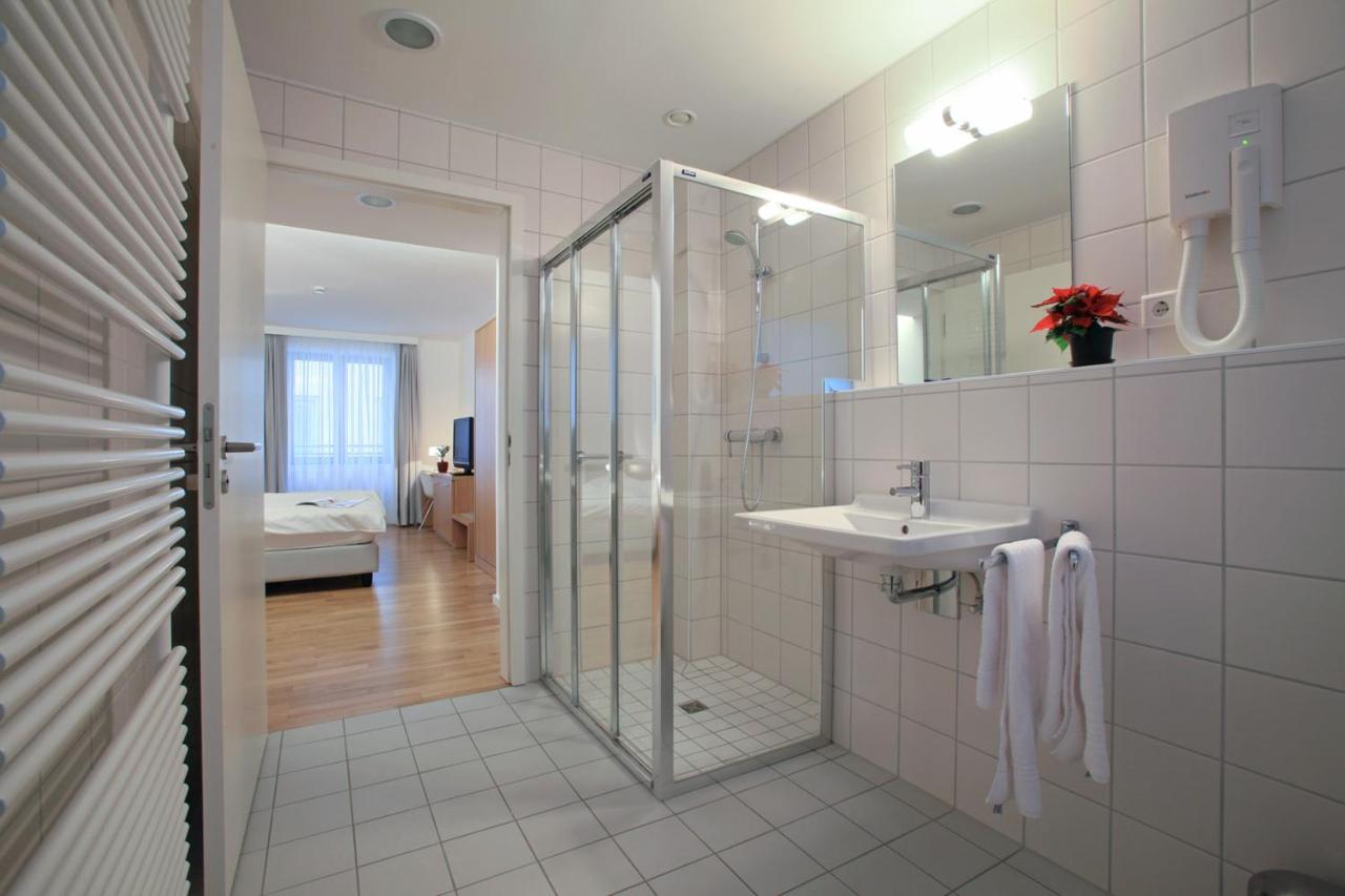 hotel simoncini stadt luxemburg bath