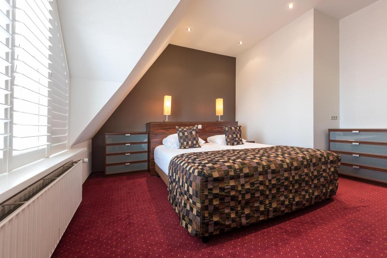 hotel strandhotel de vassy niederlandische egmond aan zee kuste niederlande bed