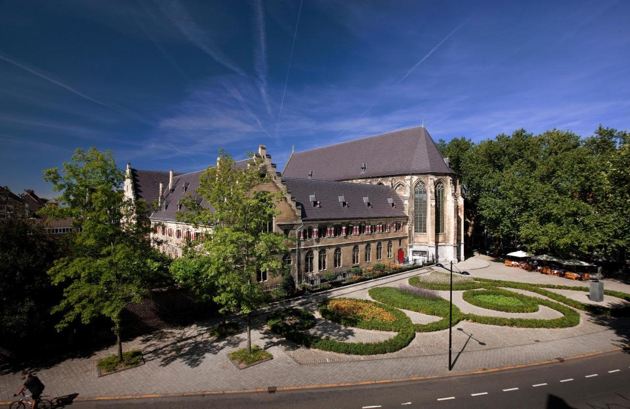 kruisheren maastricht outside