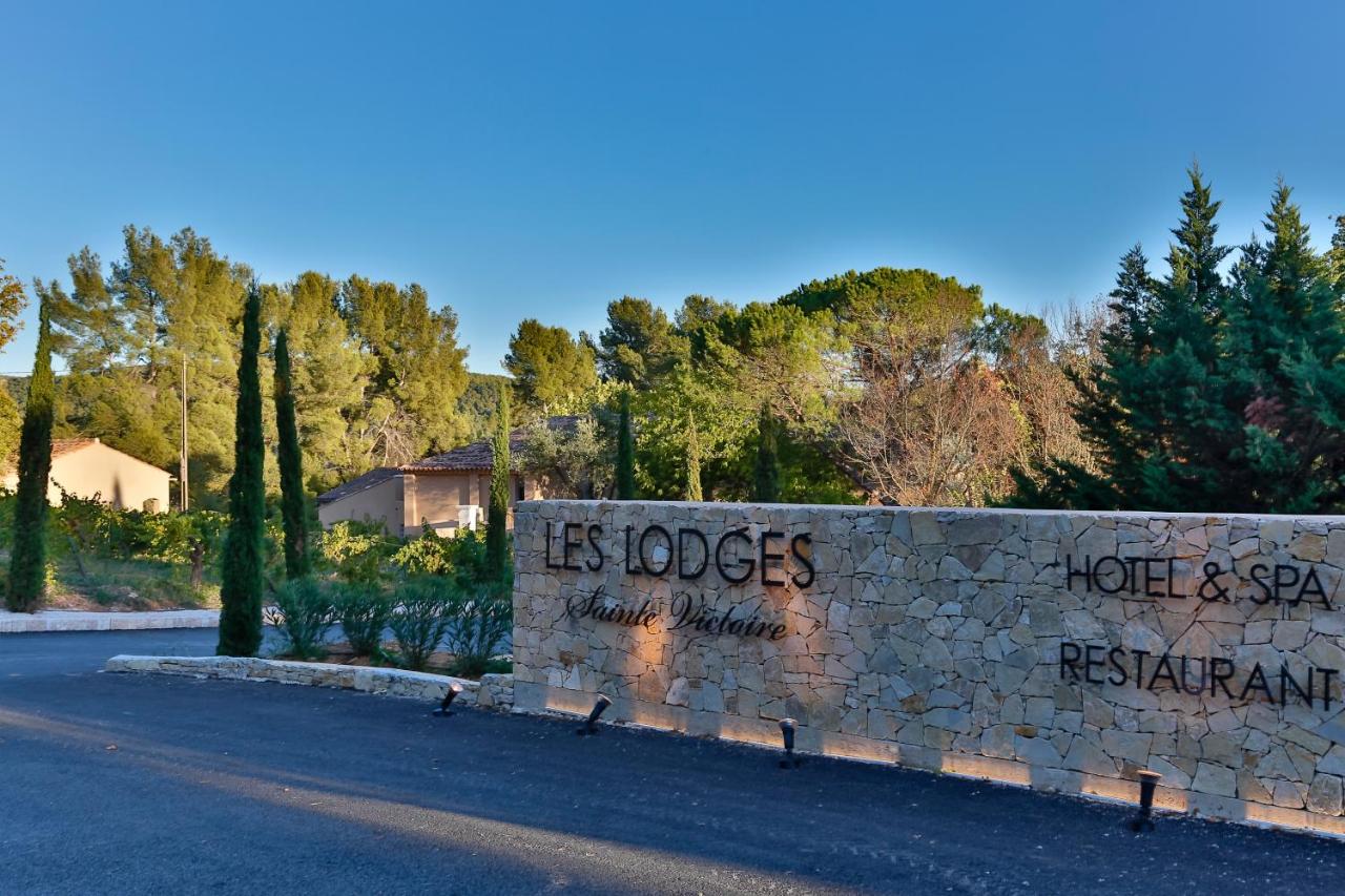 les lodges sainte victoire hotel spa-aix en provence frankreich signage