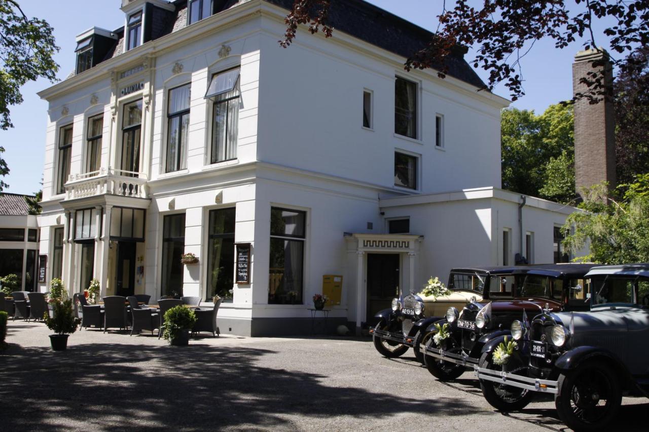 logis hotel oldeberkoop friesland outside