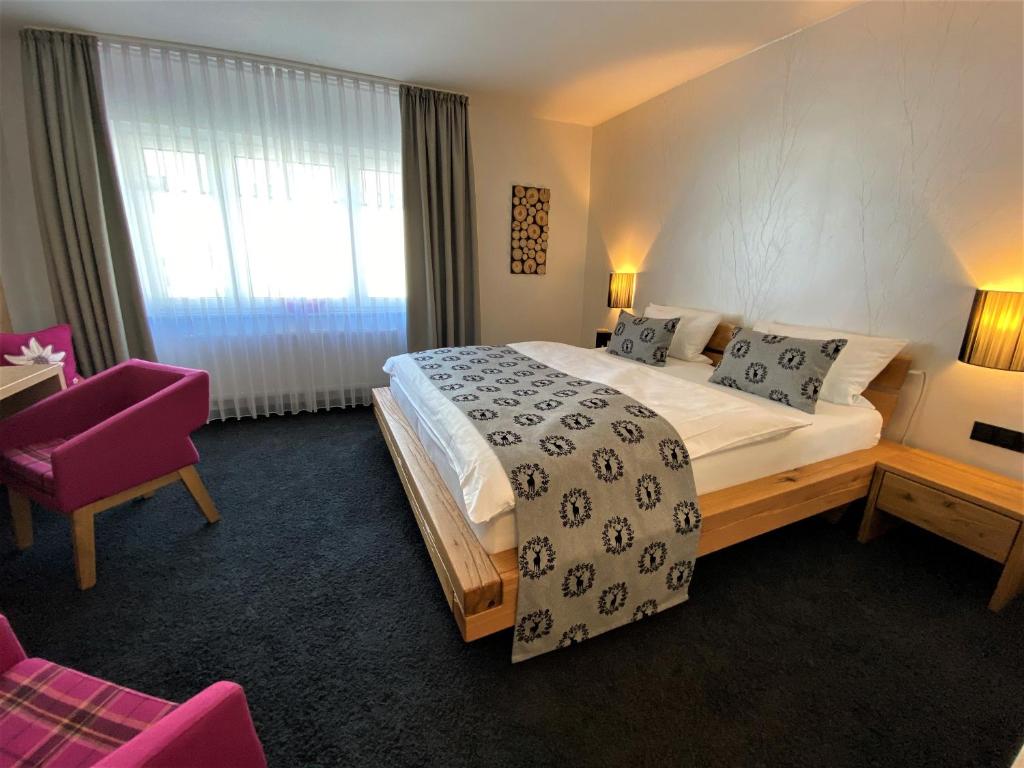 naturboutique hotel rauszeit willingen sauerland bed