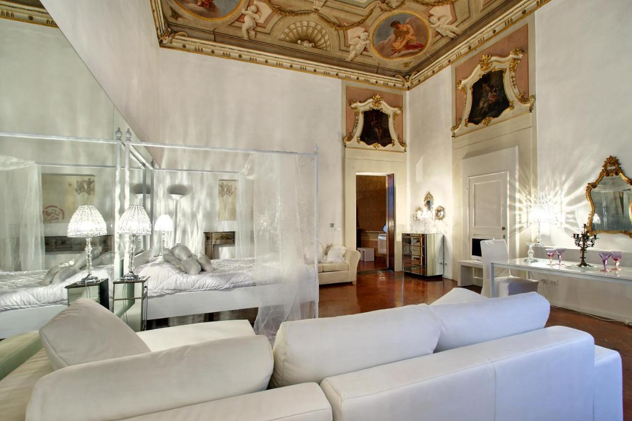 Palazzo Tolomei – Residenza D EpocaItalien