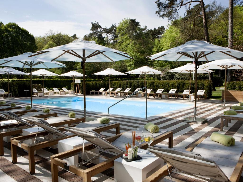 relais chateaux hotel landgoed het roode koper ermelo veluwe pool