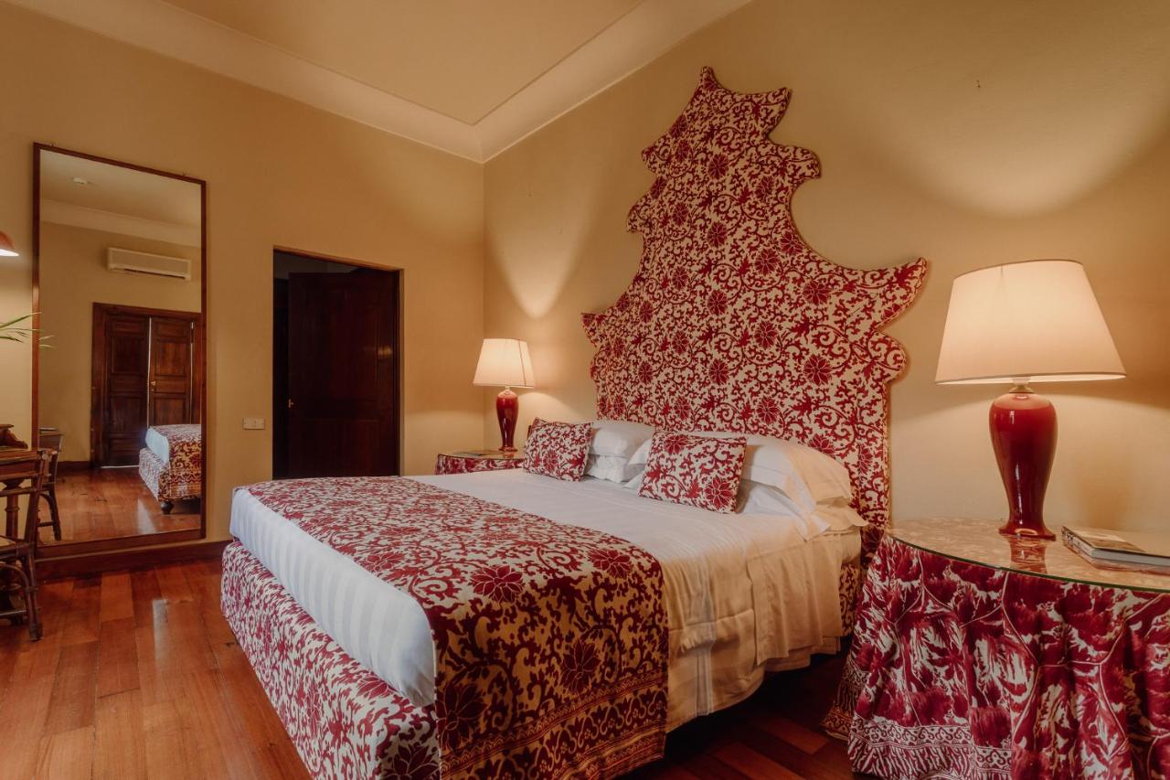 hotel certosa di maggiano siena tuscana bedroom