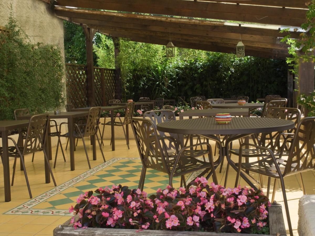 hotel les oliviers fayence provence dining