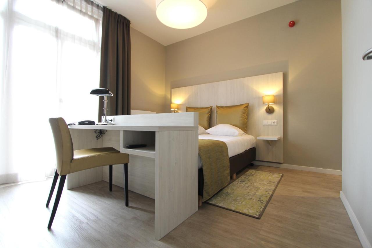 apple inn hotel koninginneweg amsterdam bed