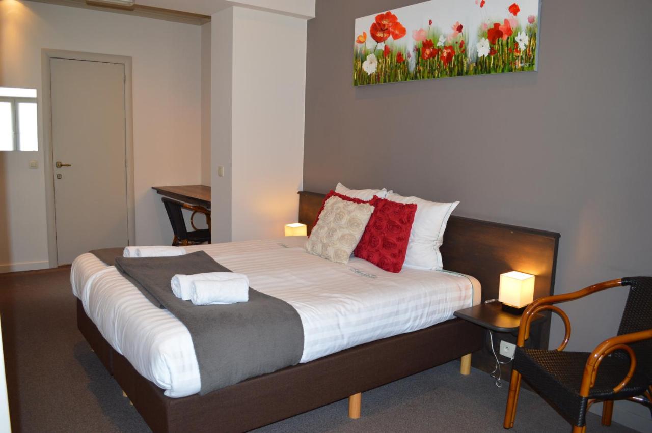 hotel ambrosia leper belgien bed2