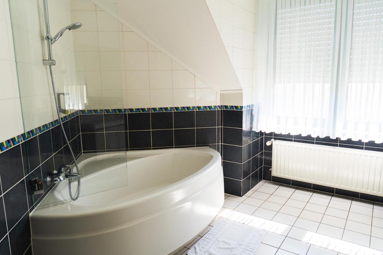 hotel restaurant moris walferdange luxembourg bath