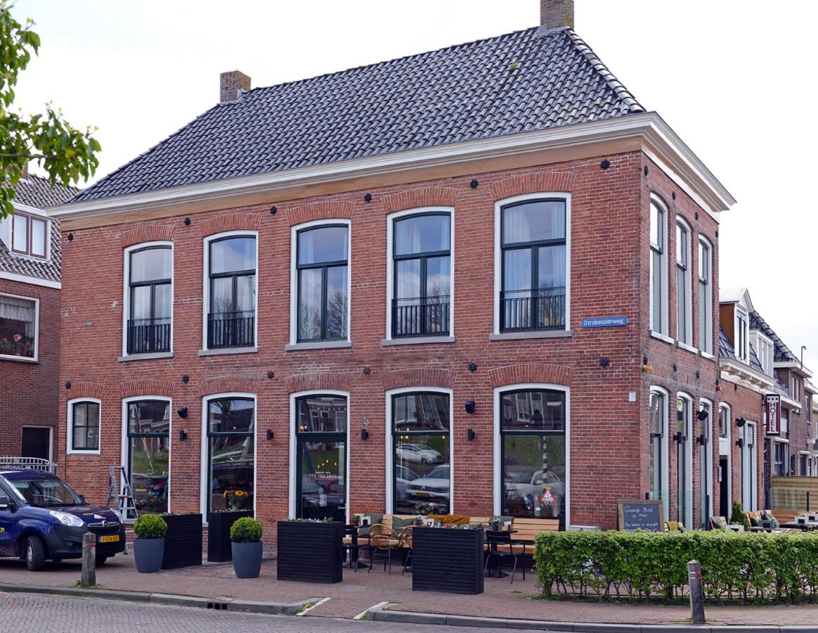 hotel van der mee dokkum friesland outside view