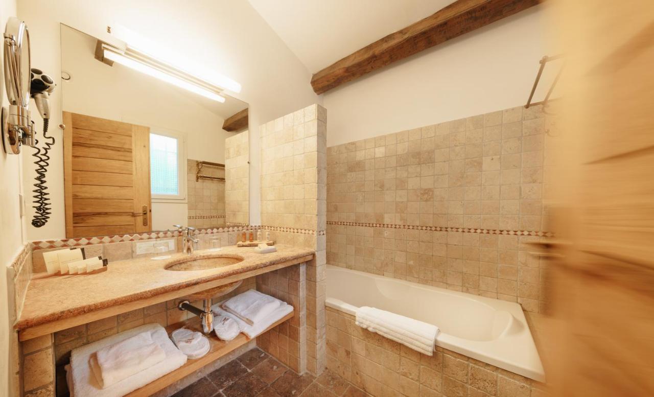 les bergeries de palombaggia porto vecchio frankreich bathroom