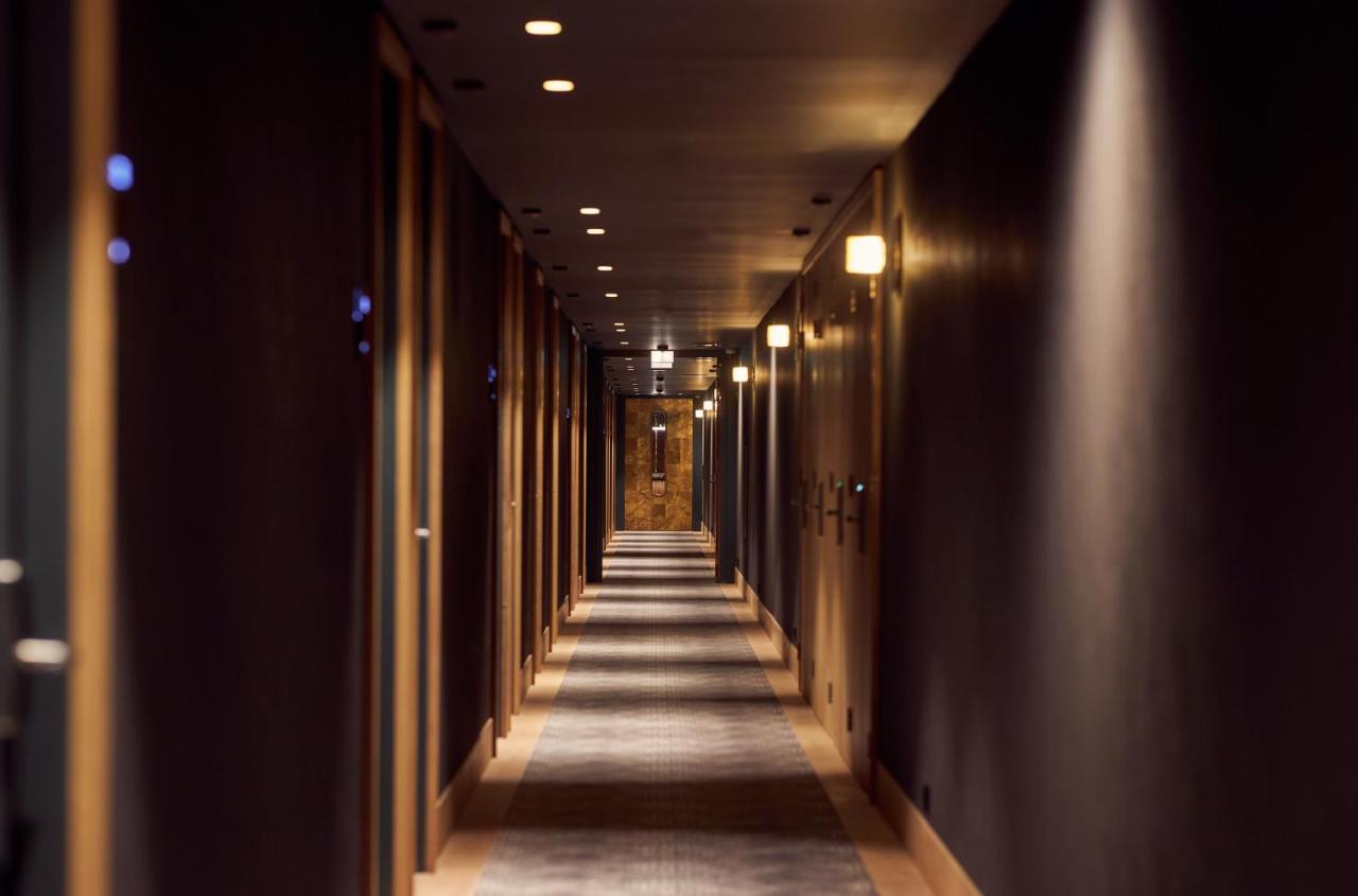 met hotel amsterdam slotervaart amsterdam hallway
