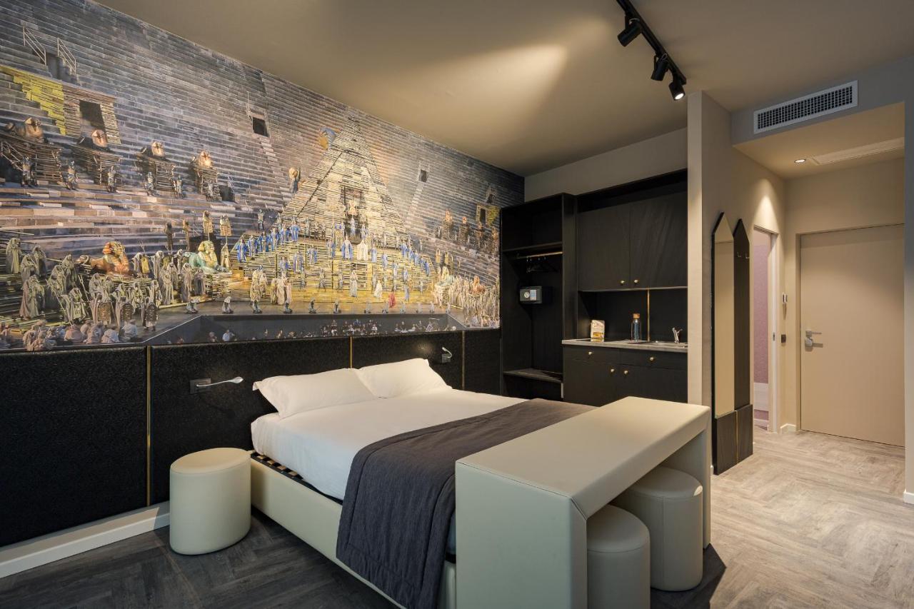 Guesthouse Theatrum Rooms and Suite verona