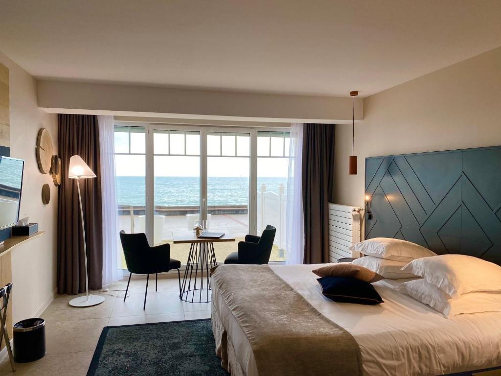 hotel atlantic wimereux pas de calais bed