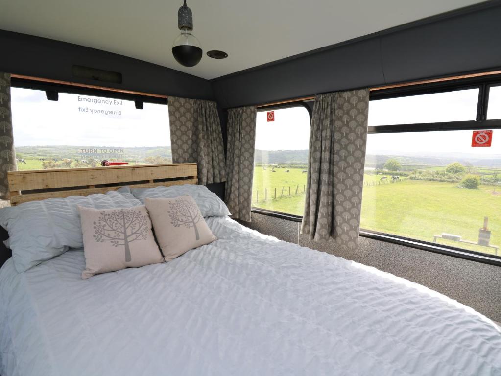 Dawel Nos Glamping wales