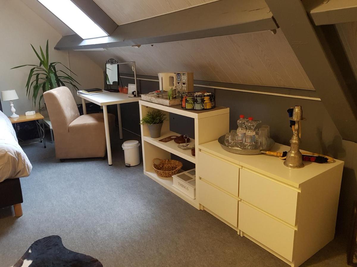 hotel anja house breda 3