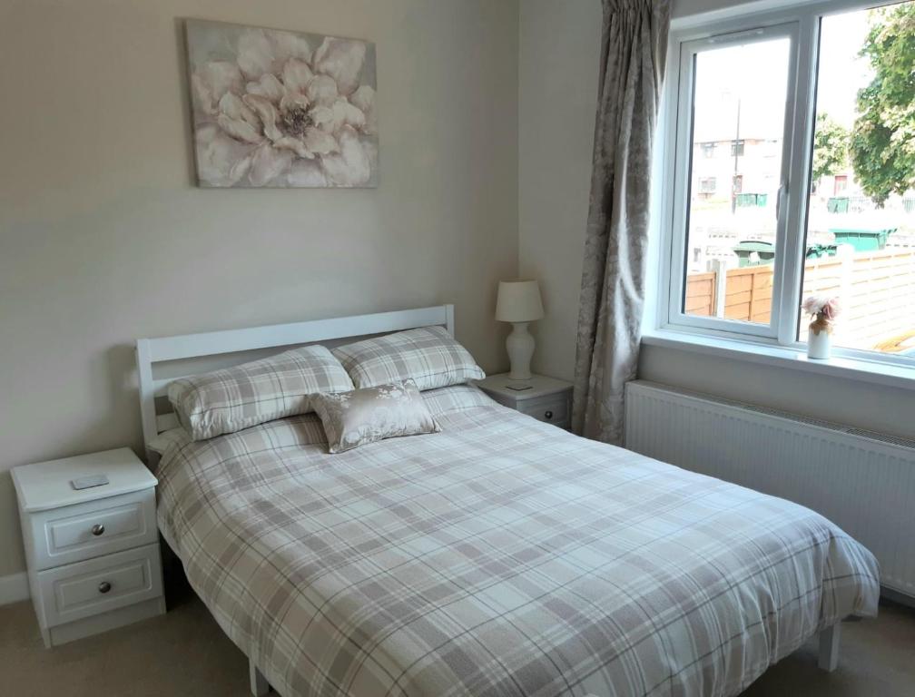 No53 Bed and Breakfast coventry