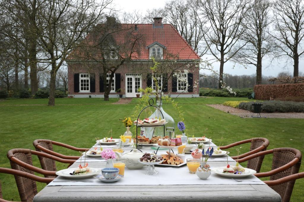 hotel picabella laren gelderland garden