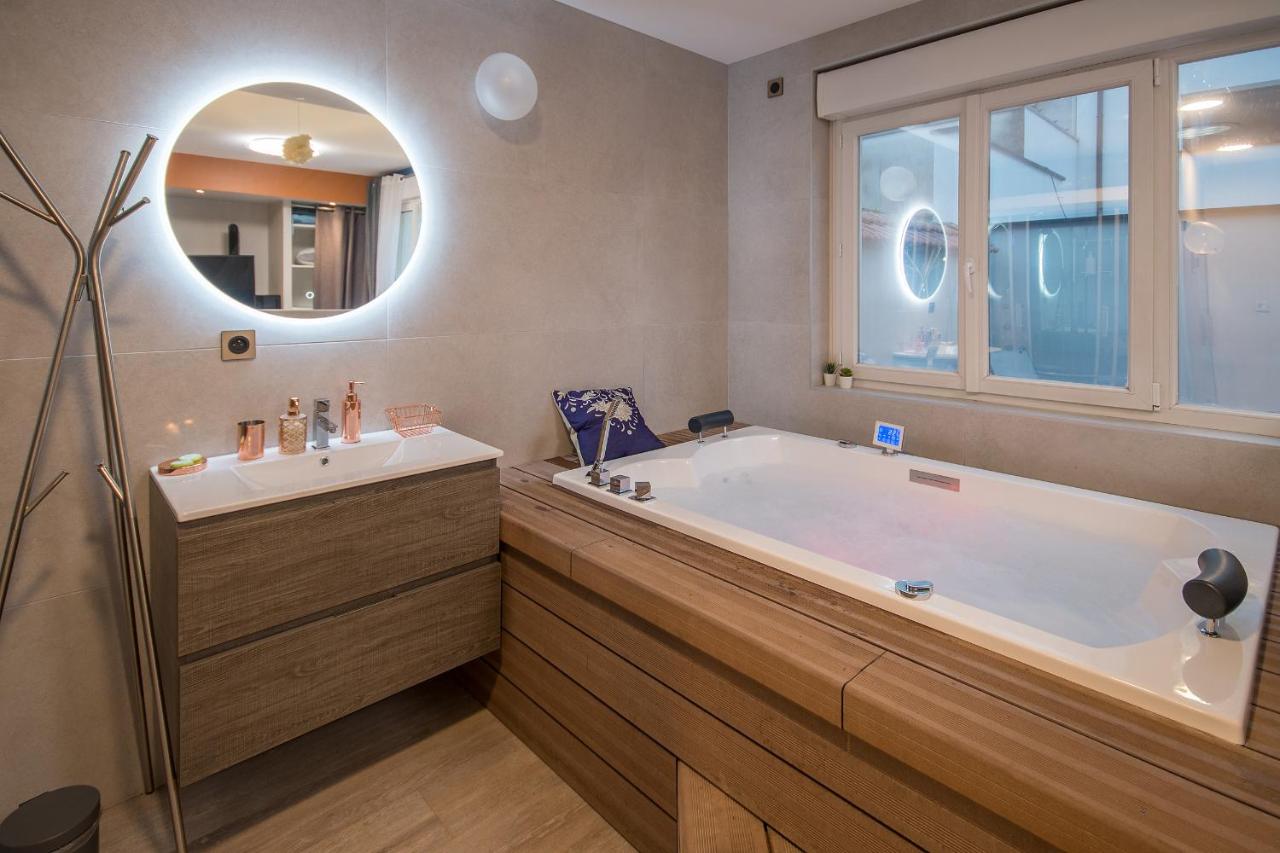 mv suite spa reims champagne tub