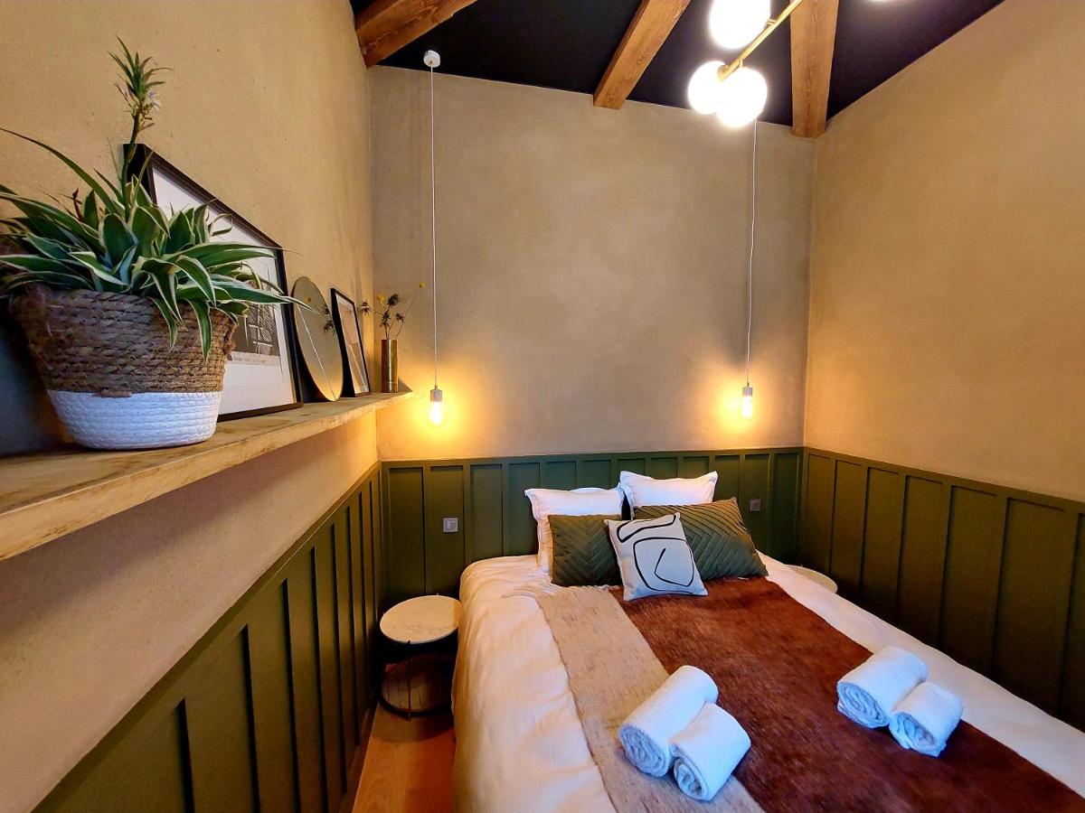 petit bomal farm suites durbuy ardennen spa room