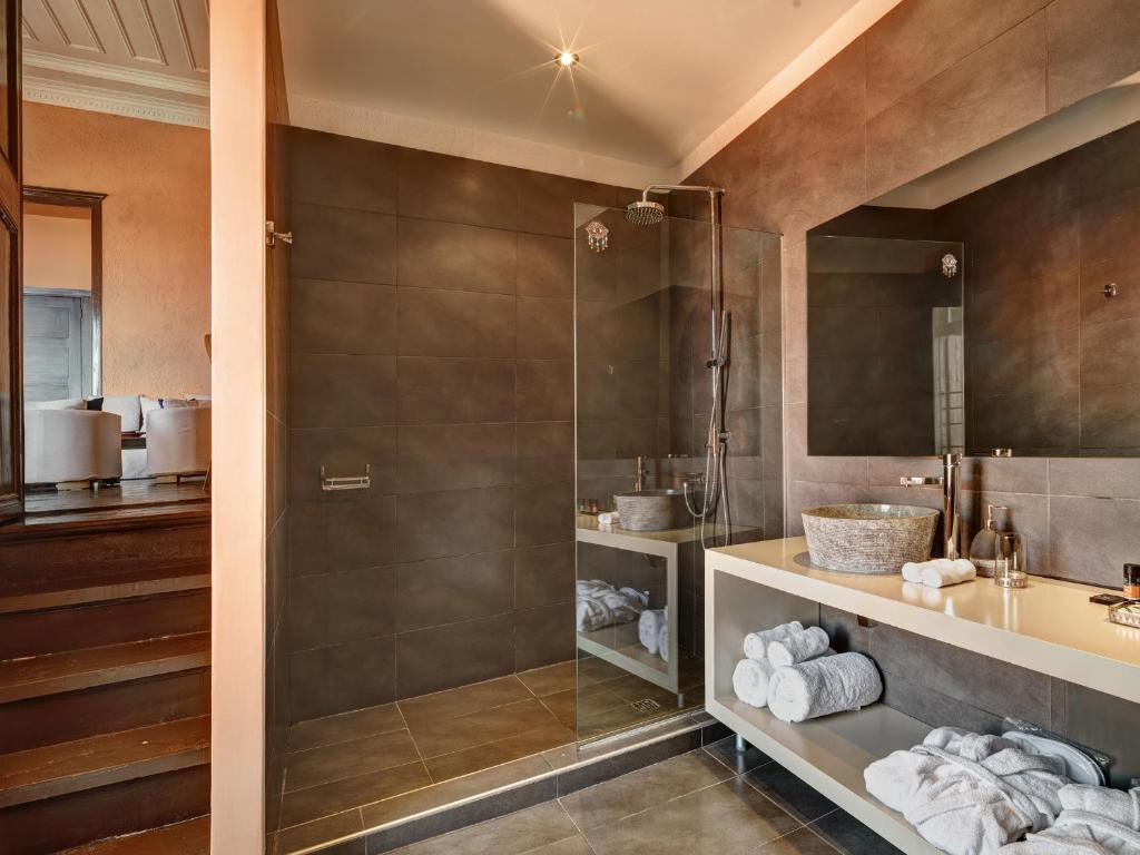 alcanea boutique hotel chania kreta shower