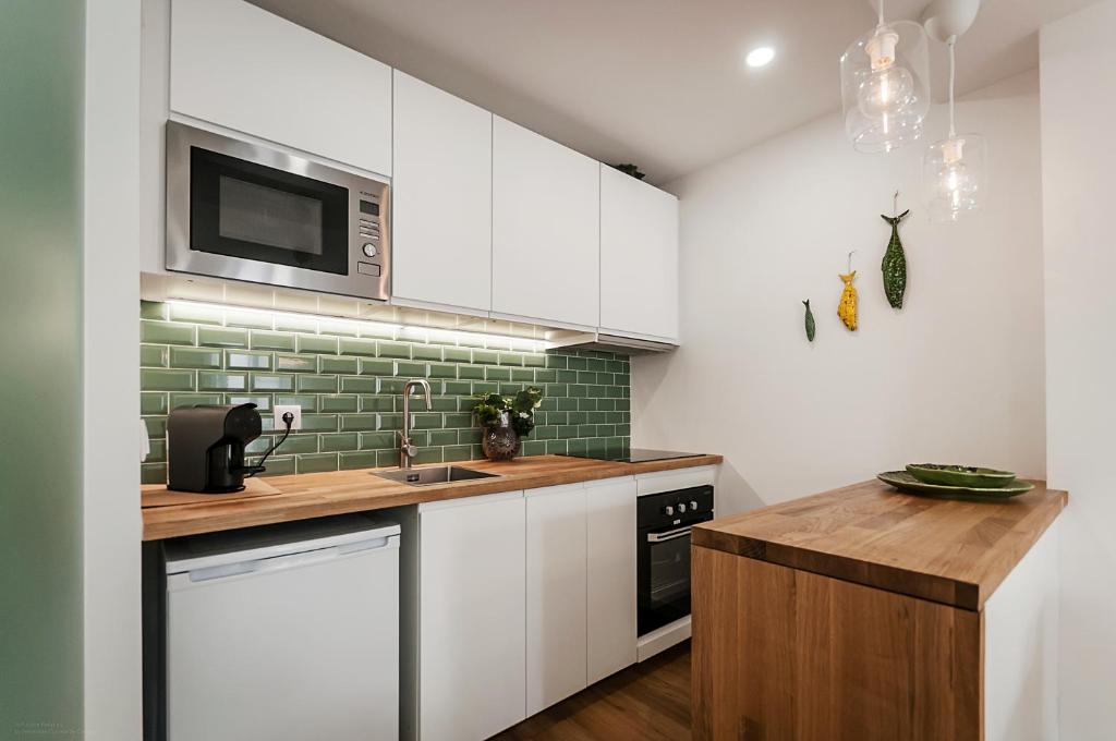 sardinha boemia lissabon kitchen