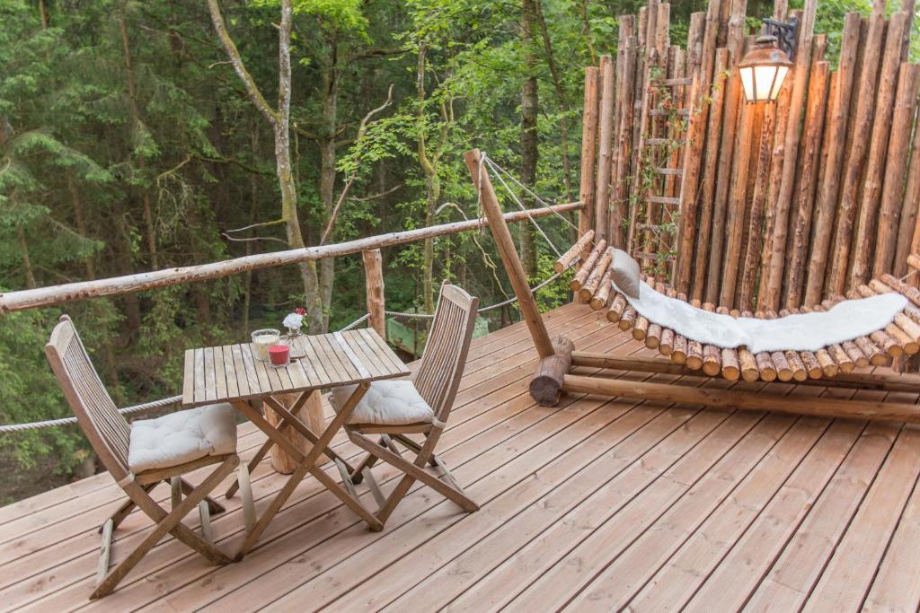 hotel wooden nest durbuy outdoor