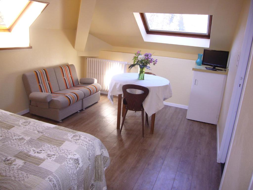 aux studios du parc vogesen sofa