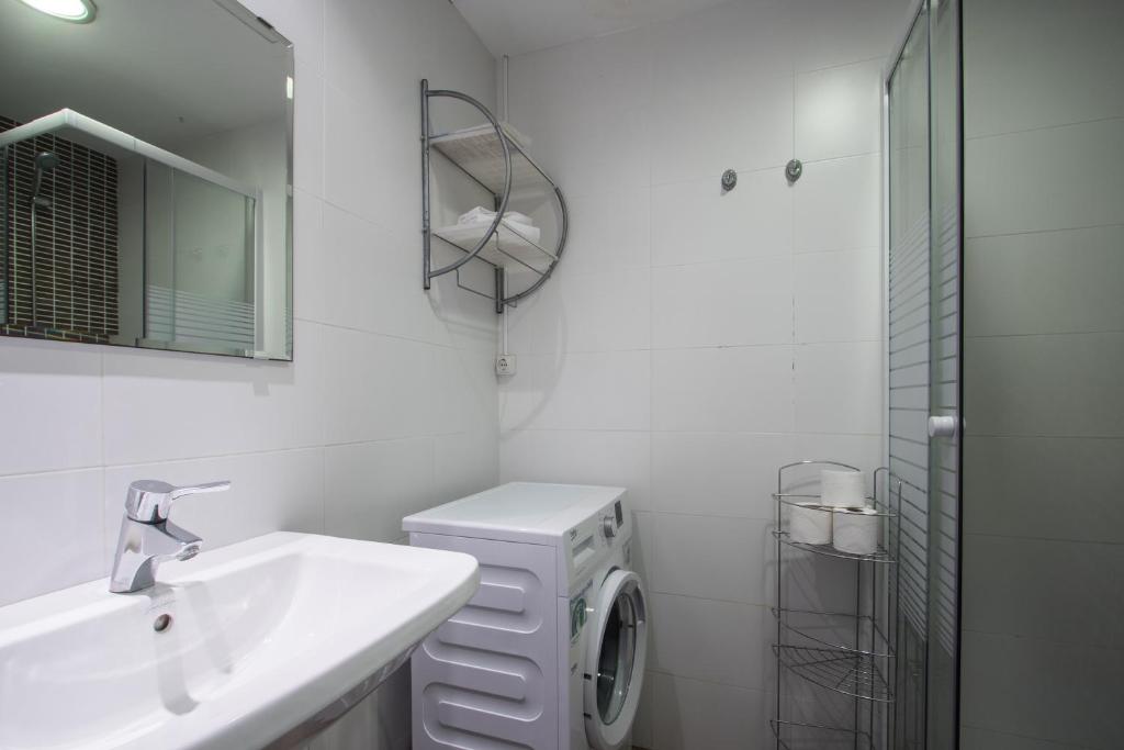 hotel flatsforyou turia valencia wc