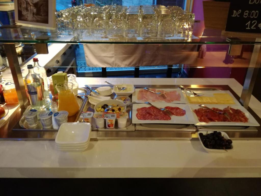 hotel la caleche durbuy buffet