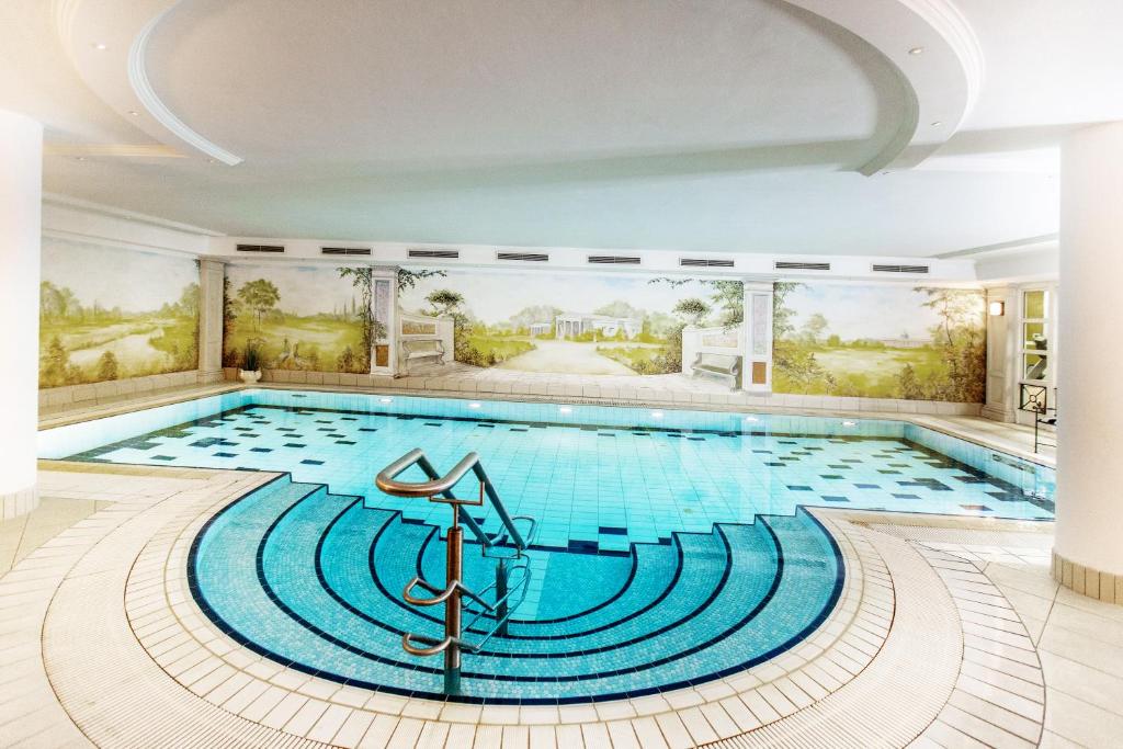 hotel louisa's place berlin pool