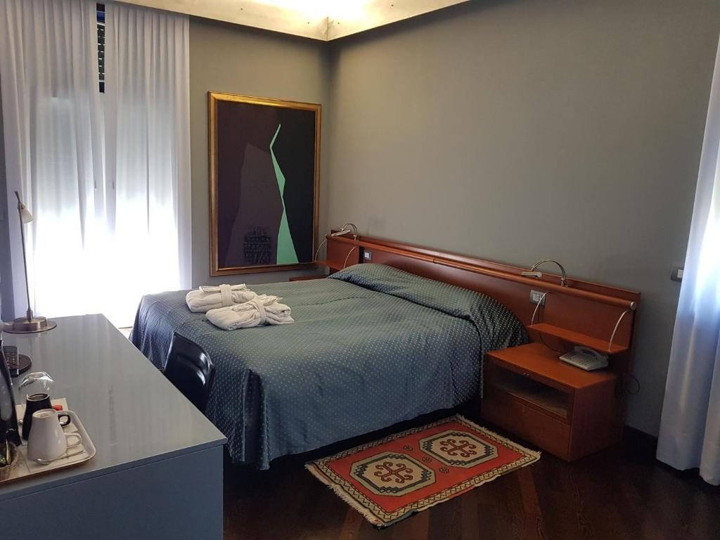 hotel villa cansignorio lazise gardasee bed